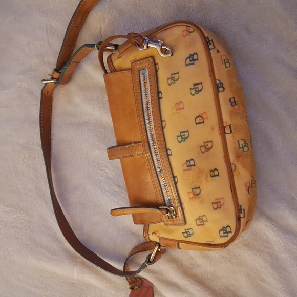 Dooney And Bourke Vintage Purse - Picture 6 of 16